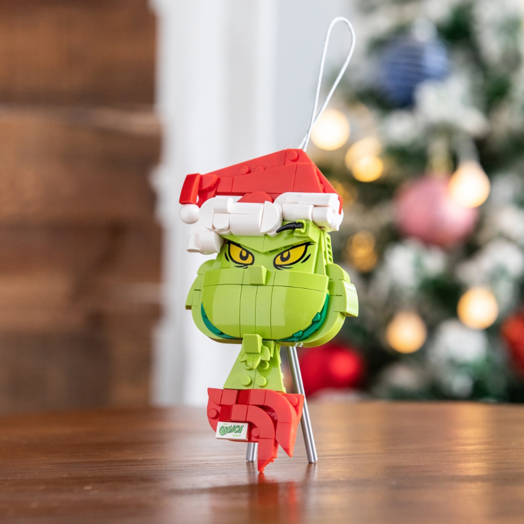 Grinch shops decor